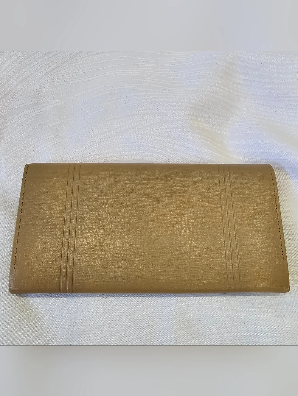 Yves Saint Laurent Tan Leather Vintage Continental Wallet with Gold Corners - Picture 5 of 12